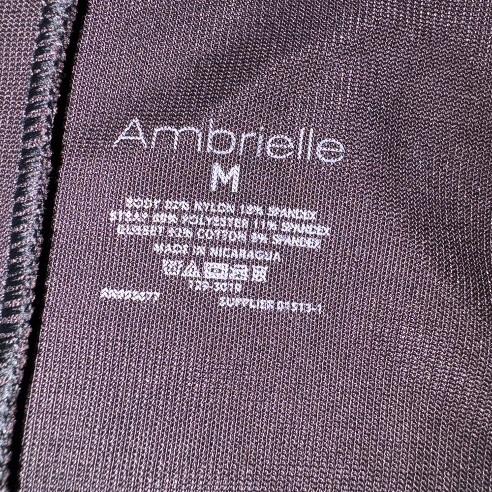 NWT Ambrielle High Waist Thigh and Back Magic
Body Shaper Medium - Picture 2 of 7